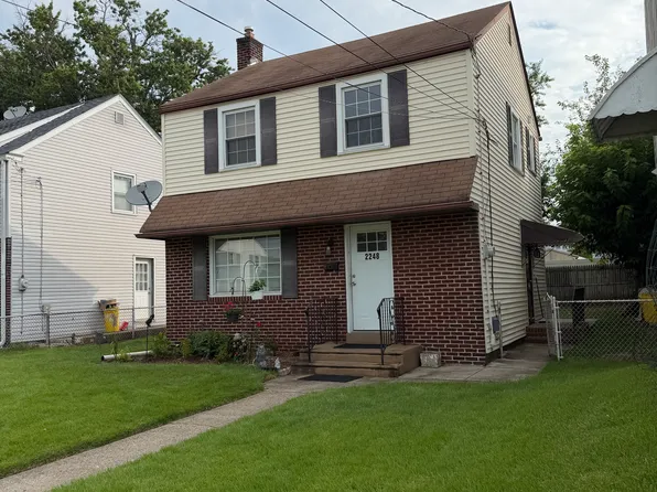 2248 Hollinshed Ave, Pennsauken, NJ 08110