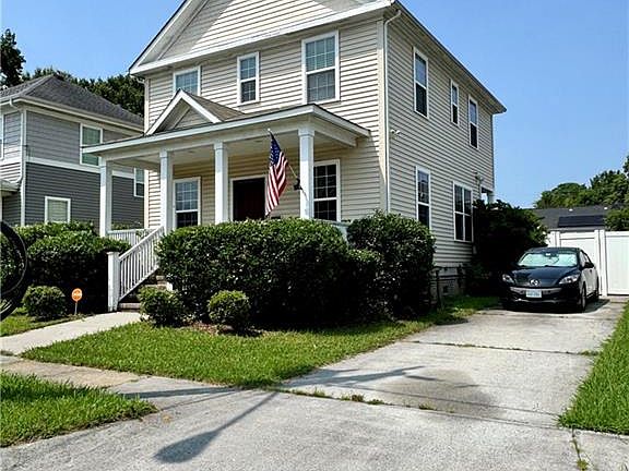 3rd image of 2331 Grandy Ave