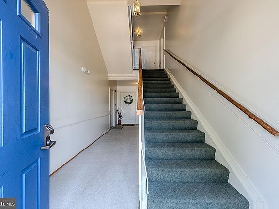 3rd image of 8058 Lisle Dr APT 303