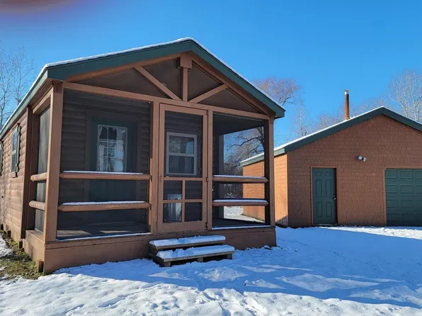 26 School Street, Princeton, ME 04668