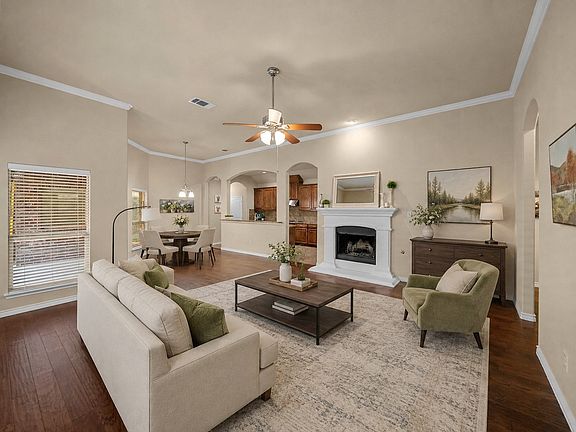 2nd image of 1808 Sanderlain Ln