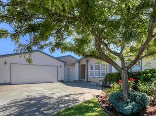 3456 Lake Vanessa Cres NW, Salem, OR