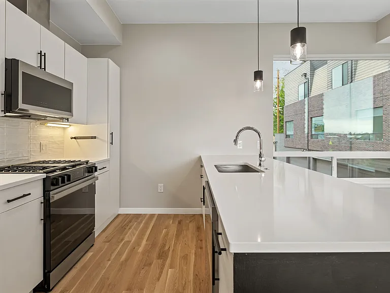 3939 Inca St — Photo 5