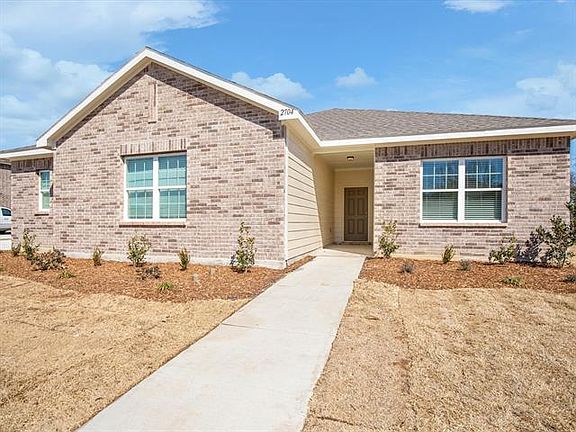 4th image of 2624 Sagebrush Dr