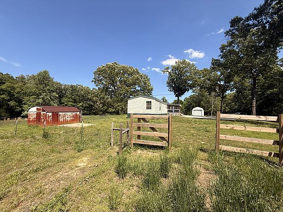 5th image of 4585 Copper Spring Rd