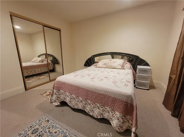 8009 Rose St, Paramount, CA 90723