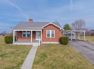 320 Mountain View Dr, Wytheville, VA 24382