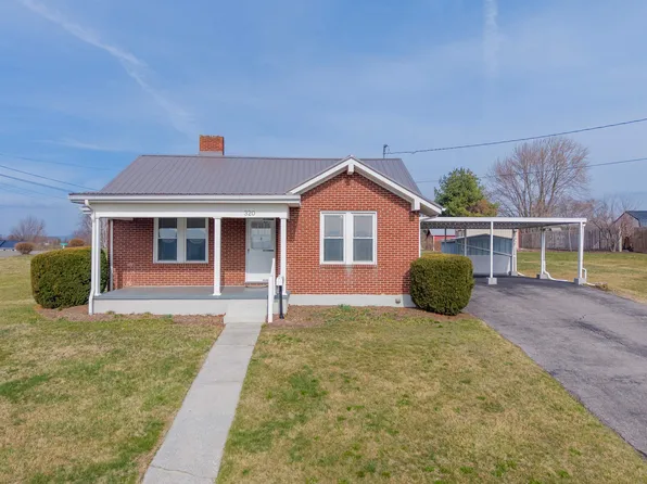 320 Mountain View Dr, Wytheville, VA 24382