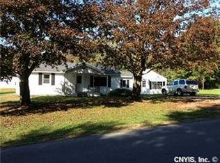 630 Rowlee Rd, Fulton, NY 13069