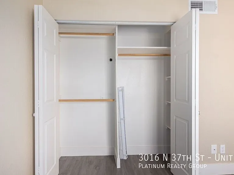 3016 N 37th St #6 — Photo 25