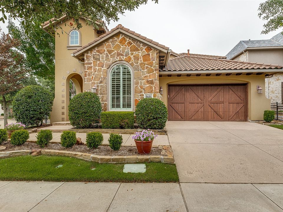 1st image of 8601 Wakefield Dr