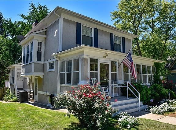 2nd image of 1901 South St