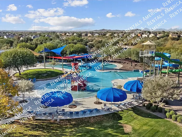 3380 N Camden Dr — Photo 50