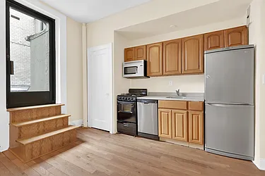 Rented by Cooper & Cooper Real Estate