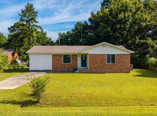 5804 Karen Dr, N Little Rock, AR 72118