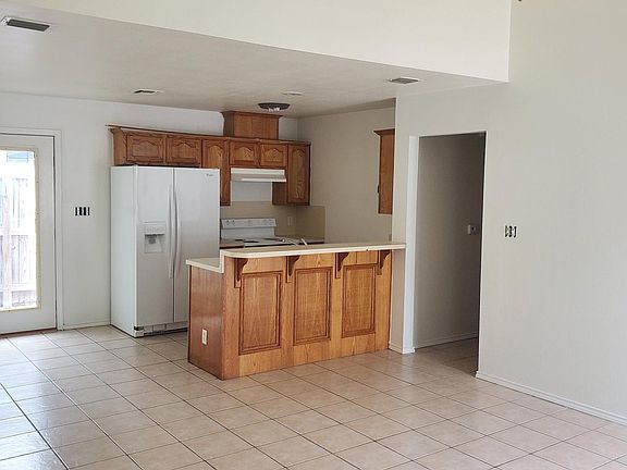 3rd image of 1711 German St #2