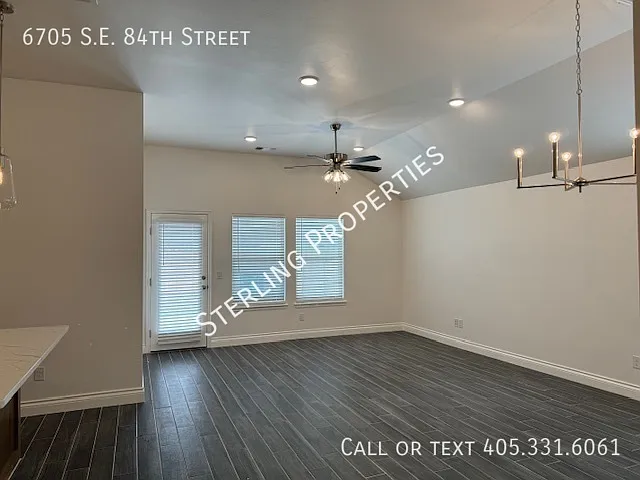 6705 SE 84th St — Photo 4