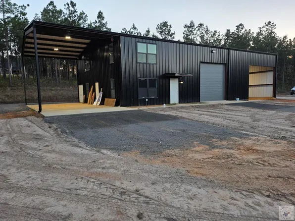 1750 County Road 3659, Queen City, TX 75572