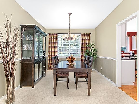 4th image of 2815 67th Avenue Ct NW
