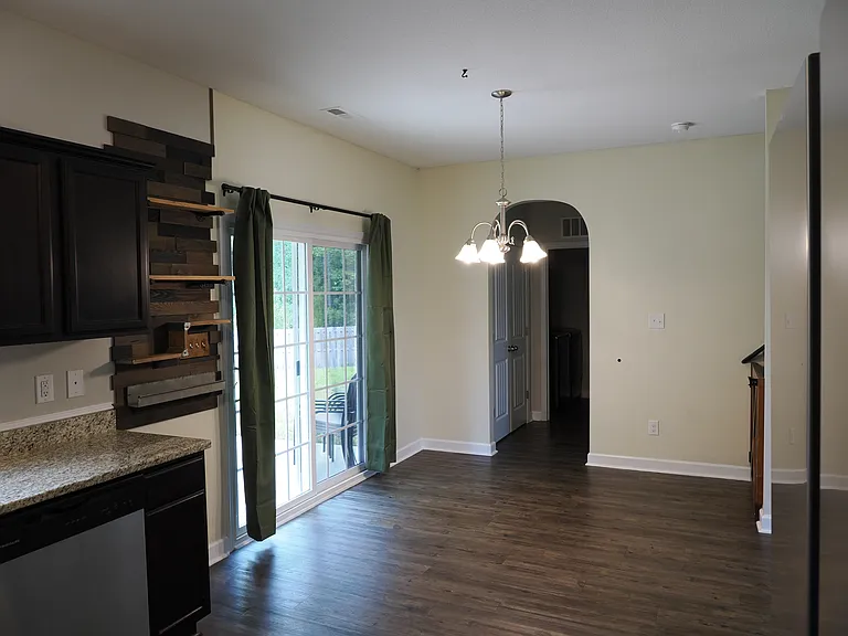 611 Winfall Dr — Photo 7