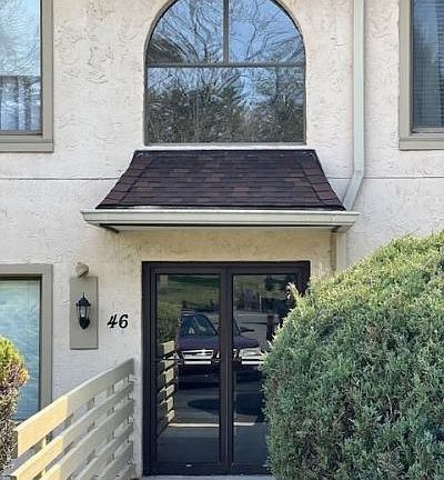 2nd image of 46C Muirfield Dr