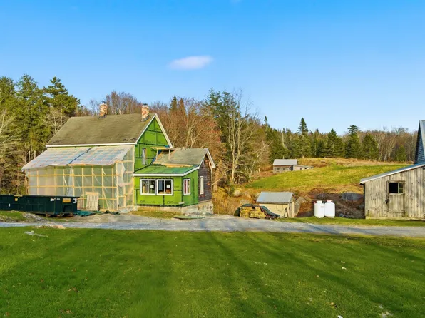 558 Klondike Road, Stamford, VT 05352