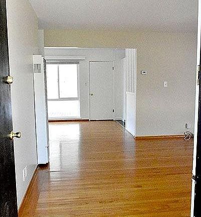 4th image of 160 Mesa Verde Street