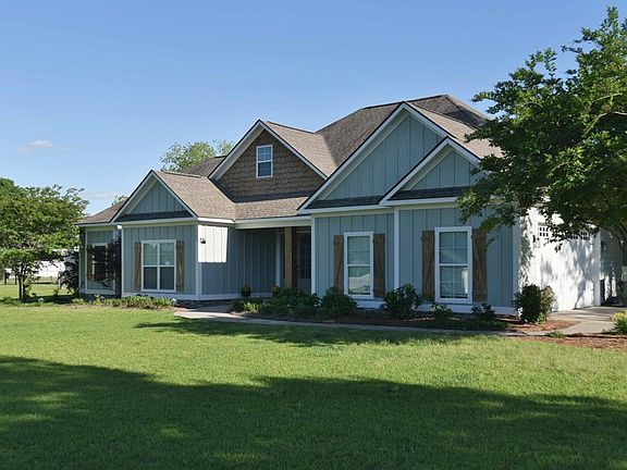 2nd image of 121 Delores Dr