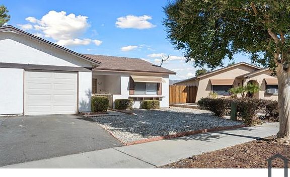 2nd image of 2020 La Mesa Ct