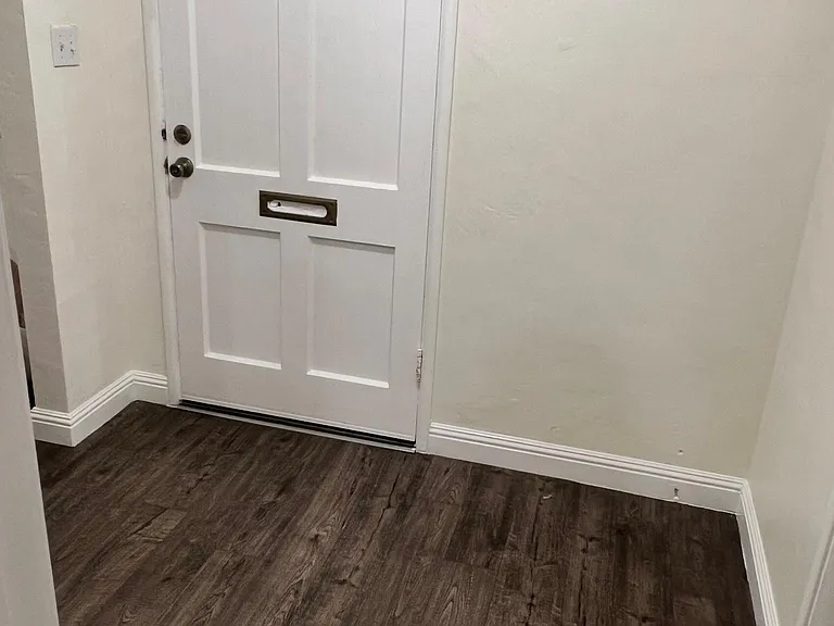 861 Sybil Ave — Photo 11