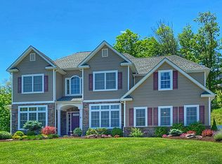 8 Clinton Aly, Monroe, NY 10950