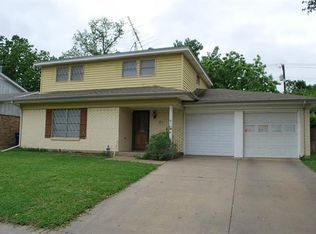 3825 Roanoke Dr, Garland, TX 75041