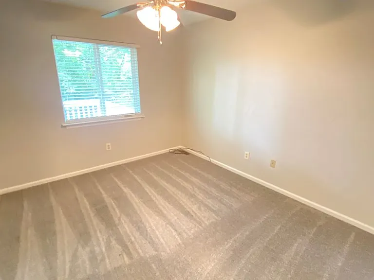 40 Willowbrook Dr NW — Photo 8
