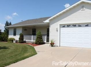 1115 Aster Ln, Winneconne, WI 54986