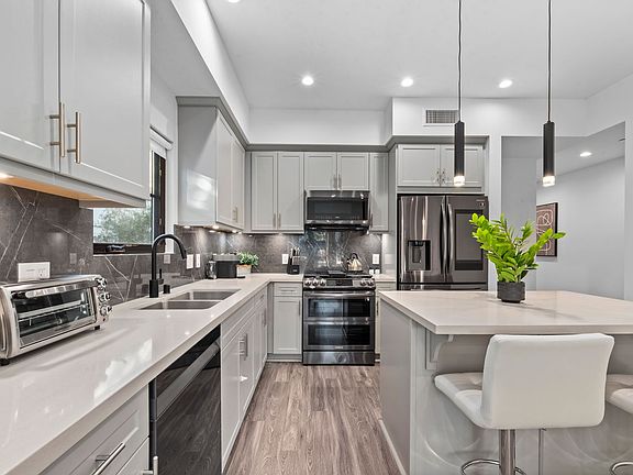 2nd image of 332 N Oakhurst Dr #334-102