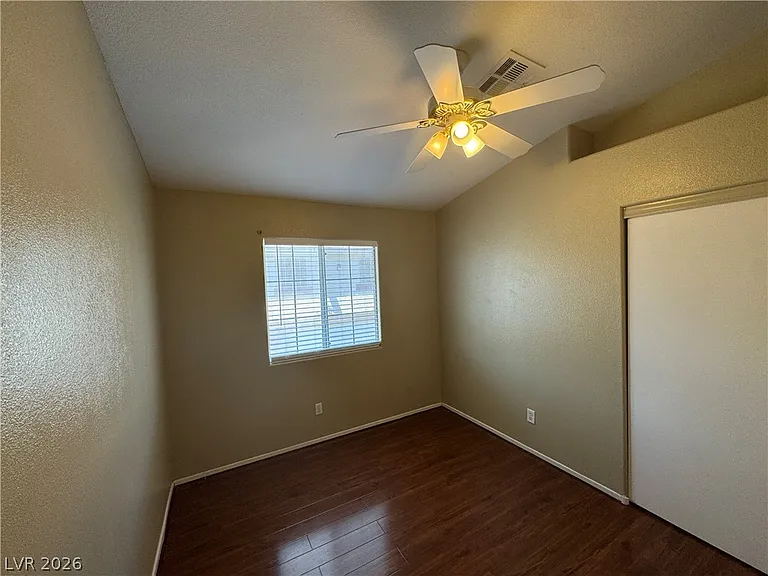 1326 Dusty Creek St — Photo 24