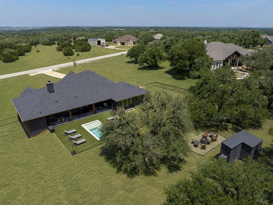 1st image of 205 Retama Tree Trce