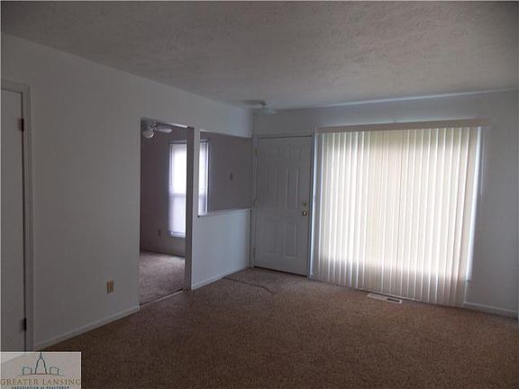 5th image of 4717 Richmond St