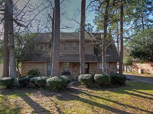 904 Manchester Dr, Conroe, TX 77304