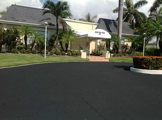 915 NE 24th Ave #96, Hallandale, FL 33009