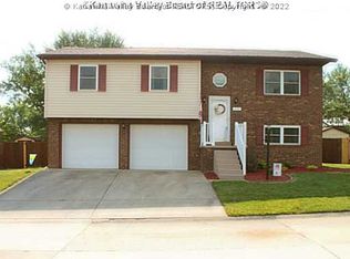 115 Countryside Ests, Scott Depot, WV 25560