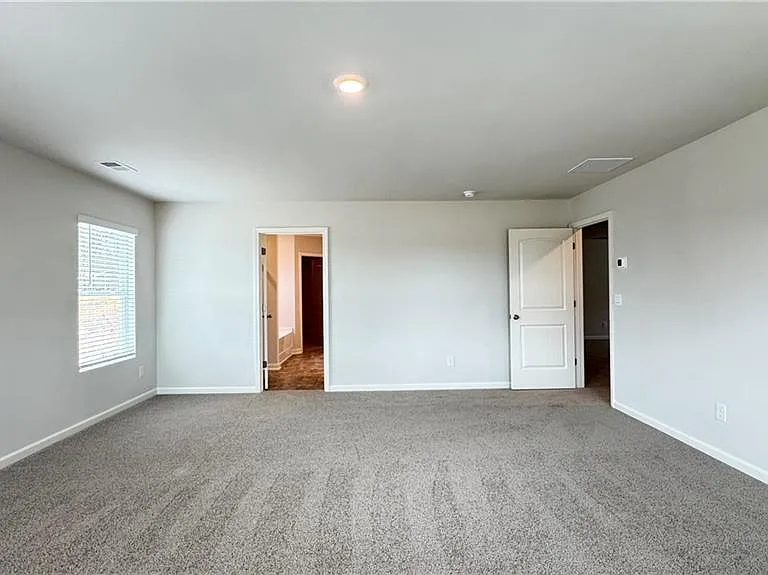 56 Thompson Ridge Ln — Photo 42