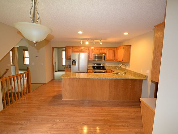 2nd image of 1711 125th Ln NE
