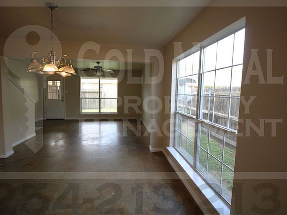 3rd image of 4008 Cambridge Dr #D