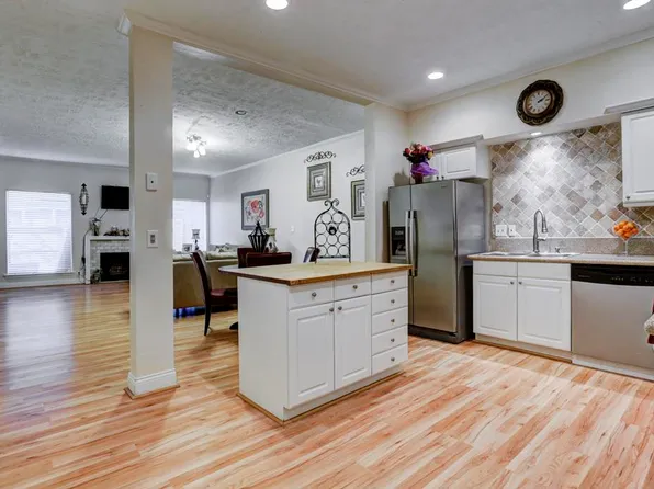1635 S Kirkwood Rd #199, Houston, TX 77077
