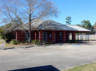 2440 Gerstner Memorial Dr, Lake Charles, LA 70601