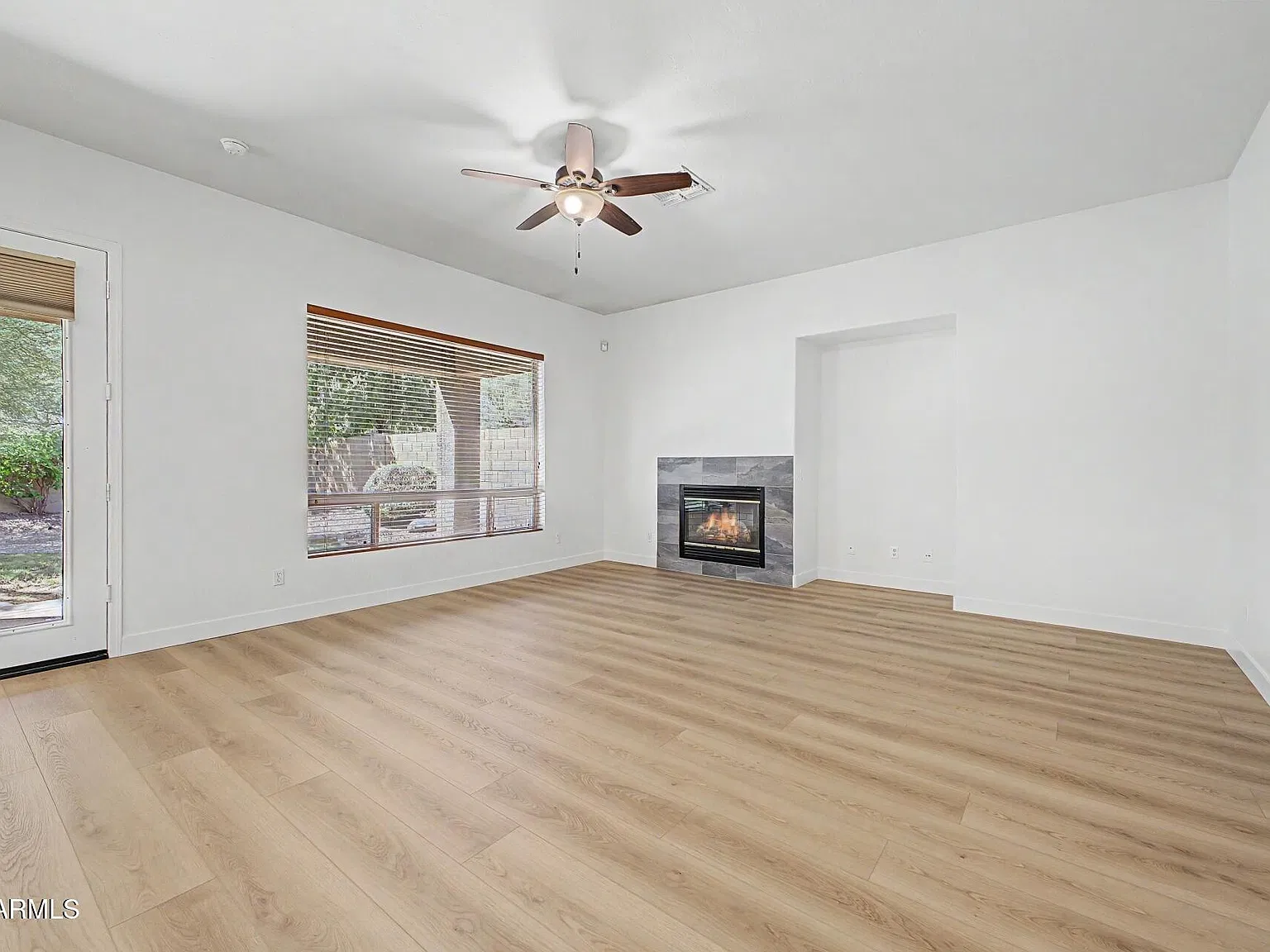 4 bed, 2.0 bath, $3,000 — Photo 3