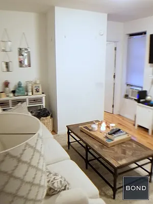 Rented by Bond New York | media 18