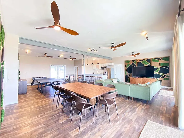 1000 E Ocean View Ave — Photo 9