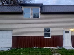 232 N 3rd St #1A, Scottsburg, IN 47170